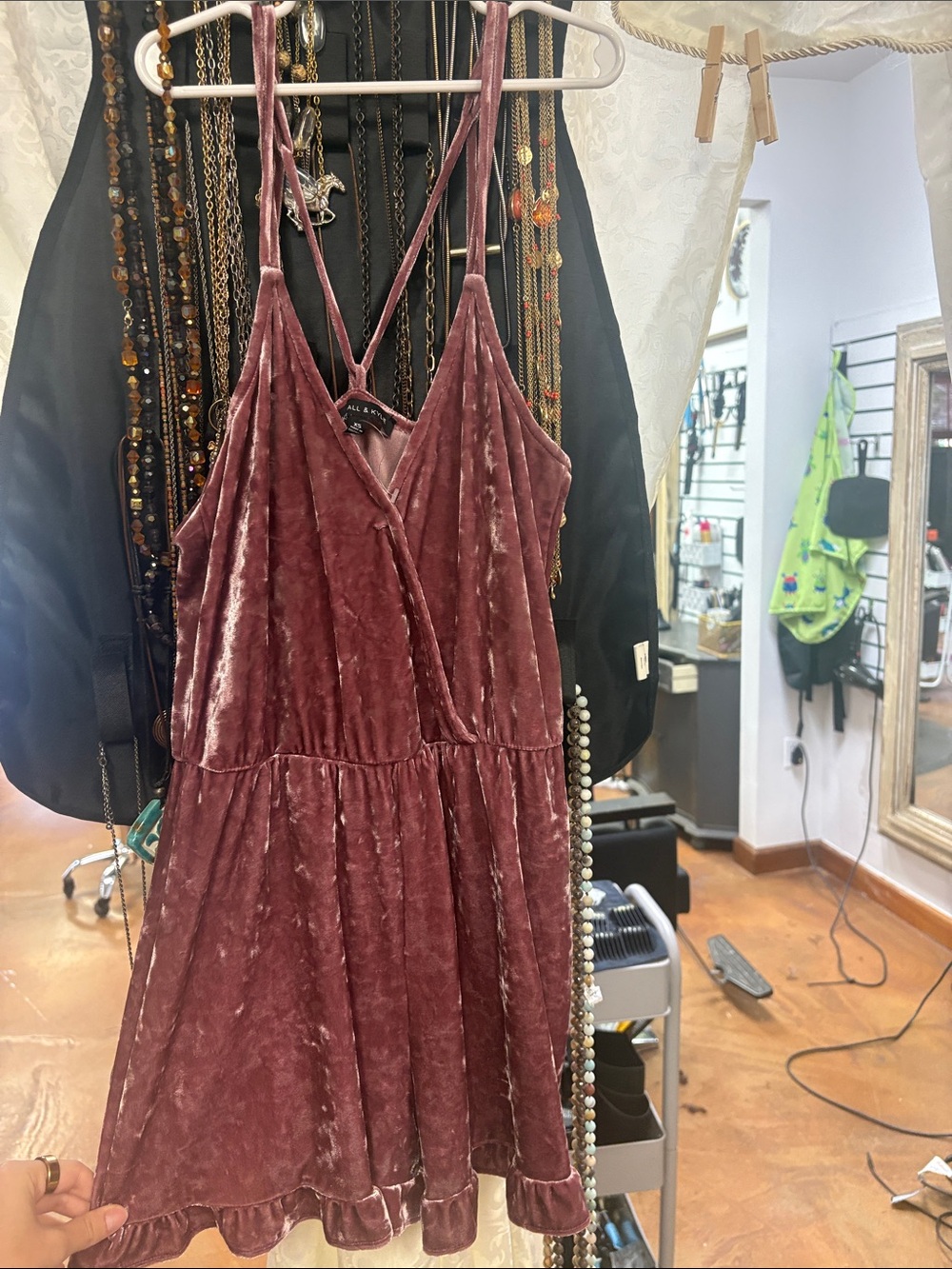 Kendall & Kylie Mauve Velvet Spaghetti-Strap Romper